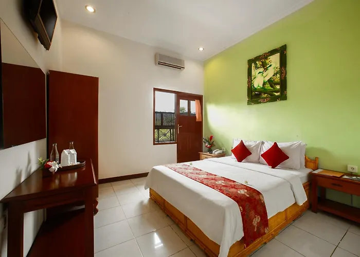Bali Taman & Lovina ホテル