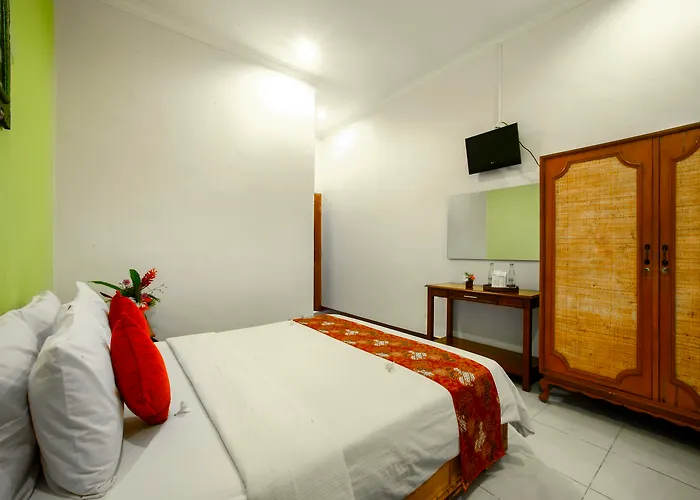 ホテル Bali Taman & Lovina 4*