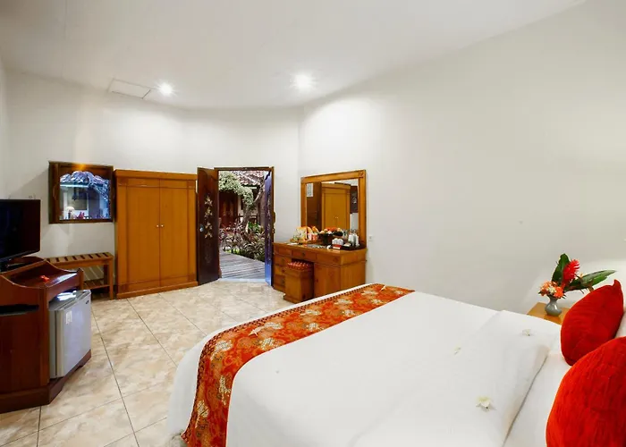 ホテル Bali Taman & Lovina 4*