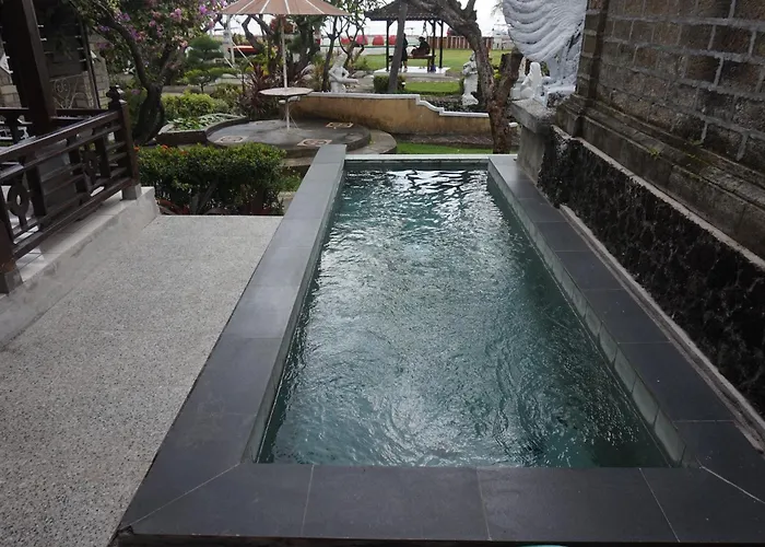 ホテル Bali Taman & Lovina 4*