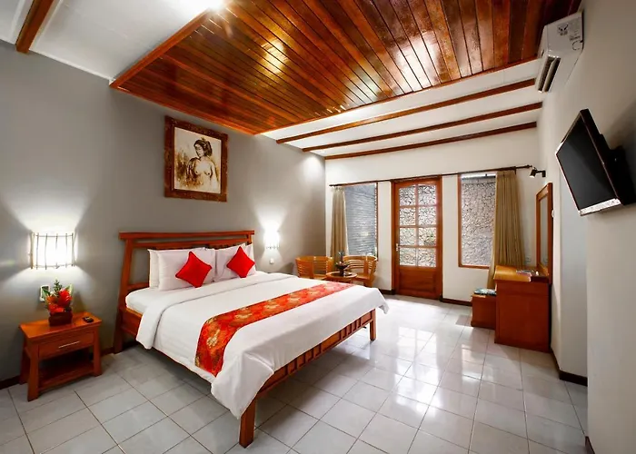 ホテル Bali Taman & Lovina 4*