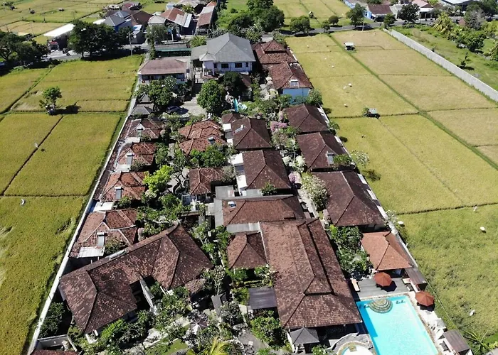 Bali Taman & Lovina Pabean Buleleng